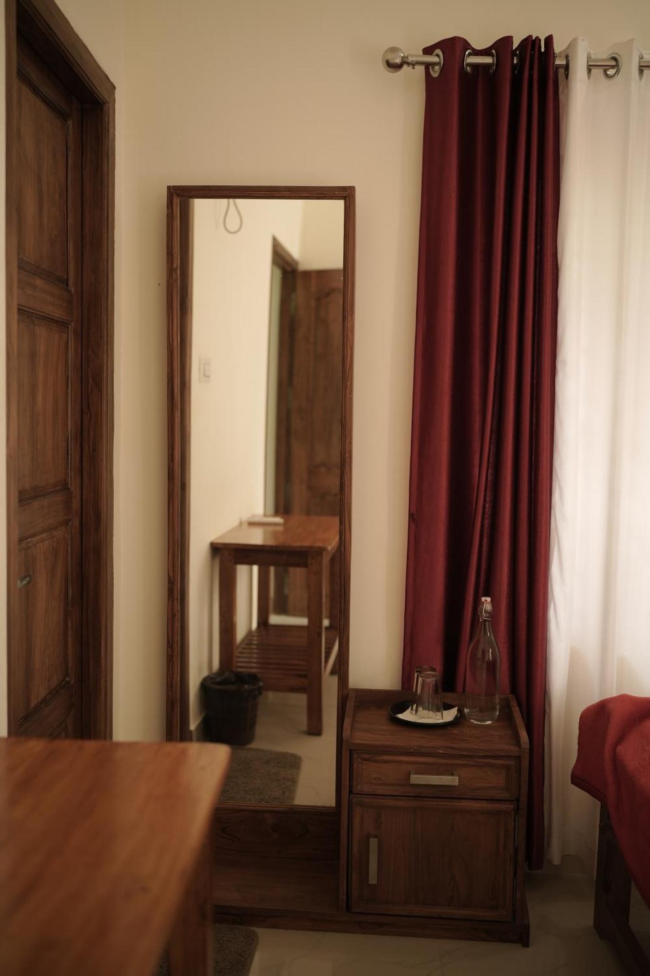 Skylounge Residency Apartment Thiruvananthapuram Екстериор снимка